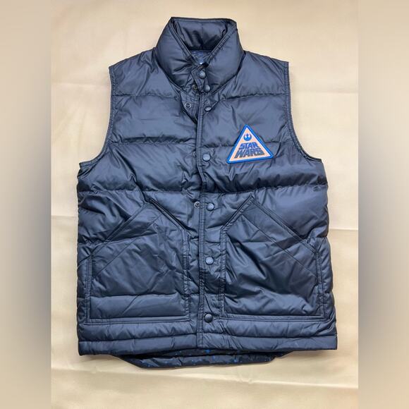 H003 NWT Limited Star Wars X Coach Reversible Down Vest With Patch Men’sS/WomenM - Picture 1 of 7